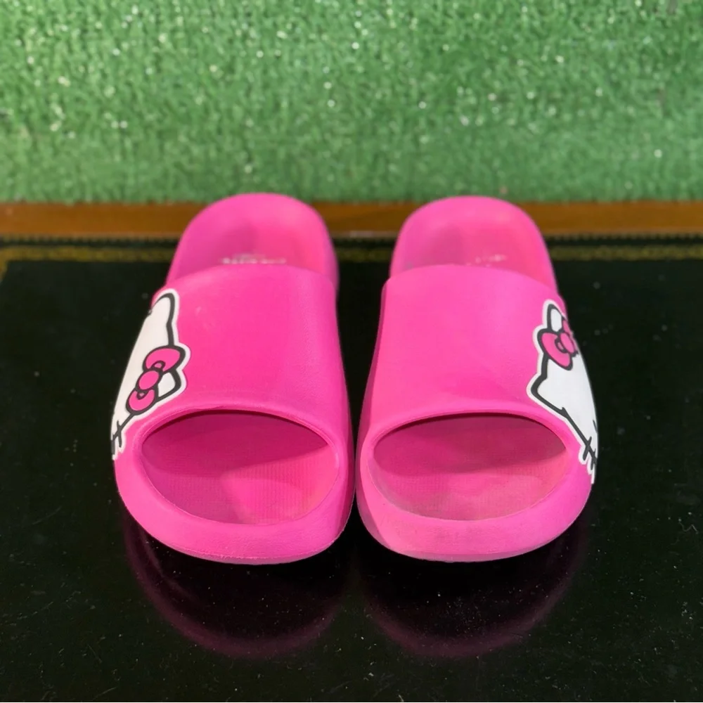 Hello Kitty Pink Slide Sandals Girls Kids Size 4-5 - Picture 2 of 6